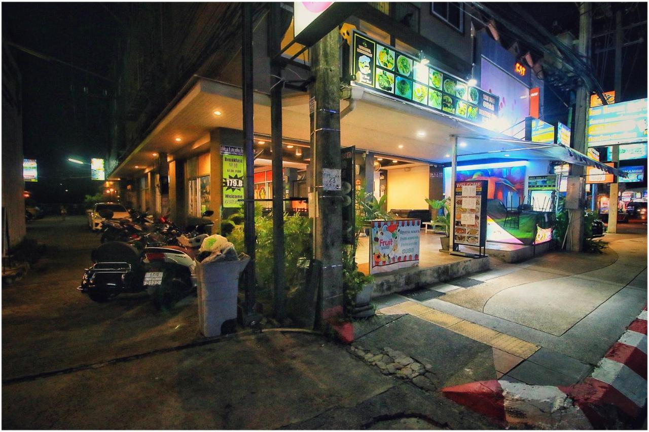 Colora Phuket 3*
